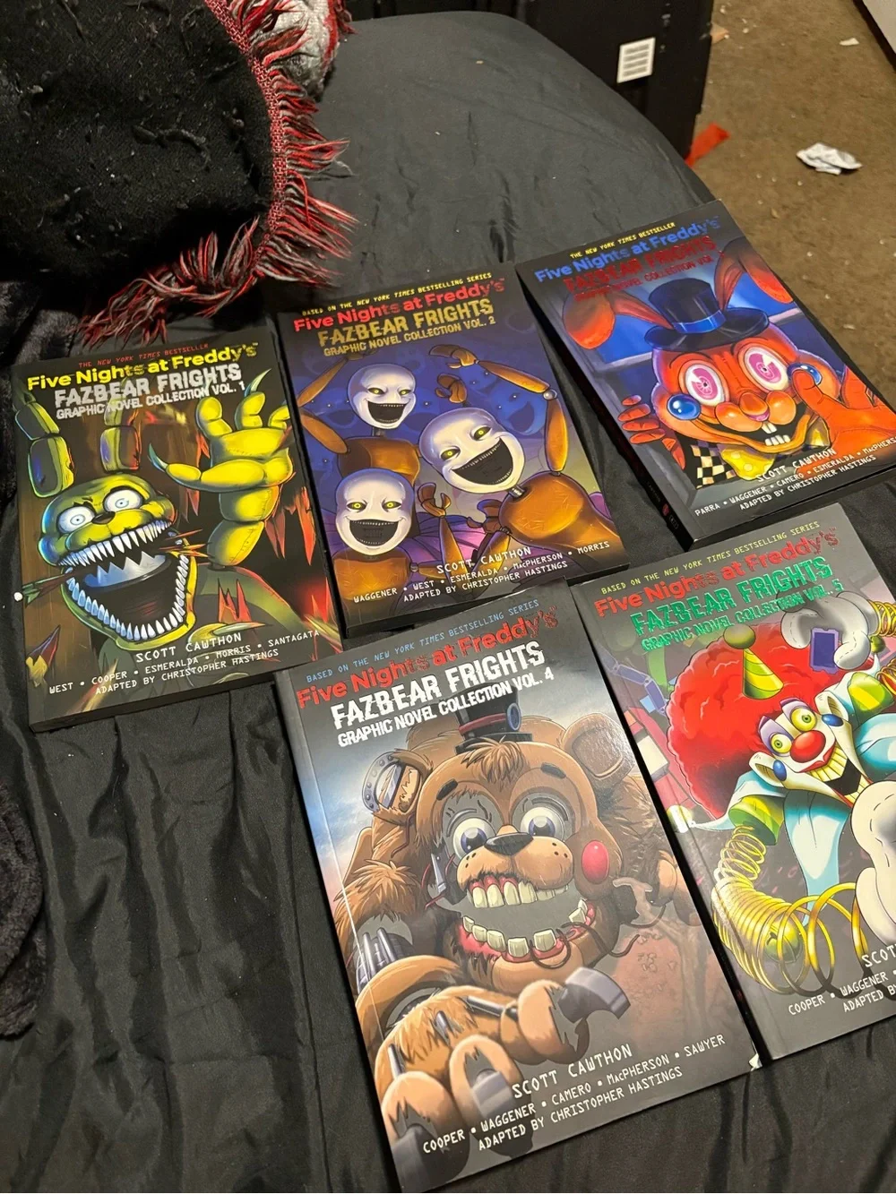 Five Night’s At Freddy’s Fazbear Frights Graphic Novel Box Set